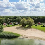 Vakantiehuis 6 - Persoons Area 18 Ewijk