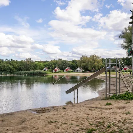 6 - Persoons Area 18 Holiday home