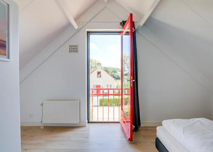 6 - Persoons Area 18 *